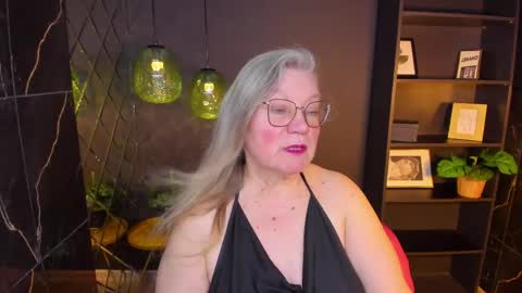 NataliCloud online show from May 8, 2026, 2:00 pm