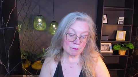 NataliCloud online show from May 10, 2026, 1:16 pm