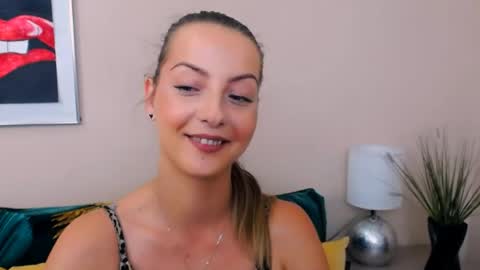 NatalieSexy online show from June 23, 2026, 6:22 am