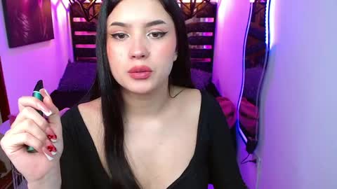 natalie  online show from June 2, 2026, 8:22 pm
