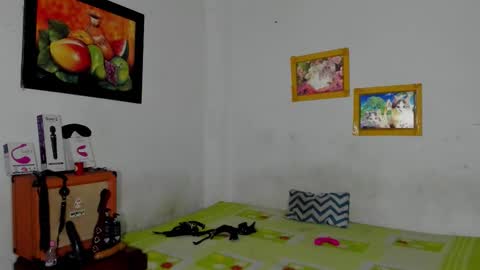 Snapshot of natalie_porter_ chatting on March 7, 2026, 5:15 am natalie porter online show from March 7, 2026, 5:15 am