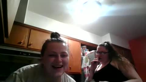 Natalie  online show from January 15, 2025, 7:48 am