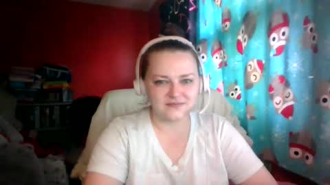 Natalie  online show from February 14, 2025, 4:09 pm