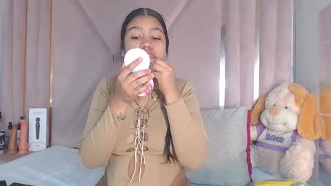 Snapshot of natalieevansx chatting on December 3, 2025, 11:52 am natalieevansx online show from December 3, 2025, 11:52 am