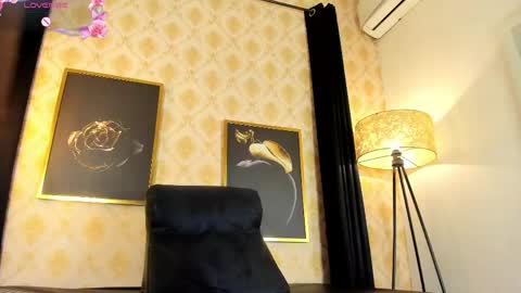 Snapshot of natalieparkerr chatting on April 15, 2026, 1:29 pm NATALIE online show from April 15, 2026, 1:29 pm