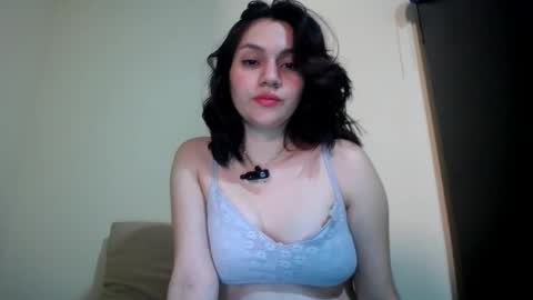Snapshot of nataly__portman__ chatting on October 22, 2025, 5:56 pm Nataly online show from October 22, 2025, 5:56 pm