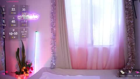 Natasha Sccott online show from March 5, 2026, 6:48 pm