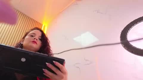 Snapshot of natasha__tp chatting on February 18, 2026, 8:05 pm Natasha tp 1430- 2100 online show from February 18, 2026, 8:05 pm