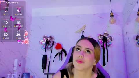 Snapshot of natasha_adams___ chatting on April 25, 2026, 9:34 pm NATASHA online show from April 25, 2026, 9:34 pm
