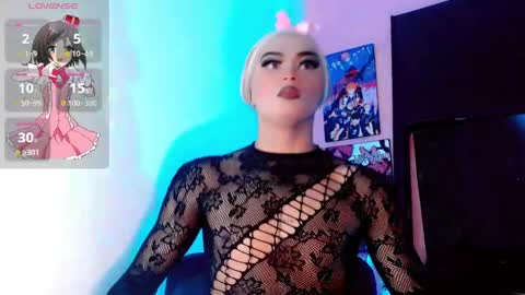 Snapshot of natasha_clifford chatting on May 19, 2026, 7:20 pm natasha_clifford online show from May 19, 2026, 7:20 pm