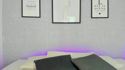  Natasha  online show from November 7, 2025, 11:21 am