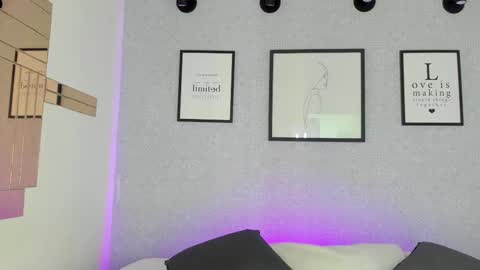  Natasha  online show from November 22, 2025, 10:58 am