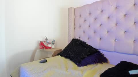 Natasha Claus online show from May 15, 2026, 7:21 pm