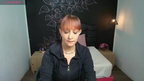 Natasha Mason online show from October 21, 2025, 11:44 am