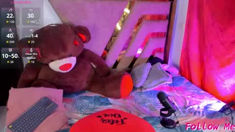 Snapshot of natashamendoza23 chatting on September 10, 2025, 2:22 am Natasha online show from September 10, 2025, 2:22 am