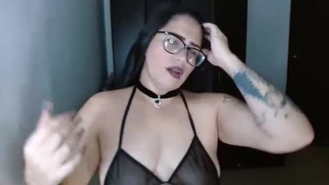 Natasha Smithe  online show from May 17, 2026, 12:19 am