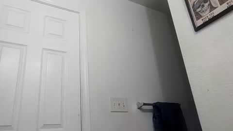 nate791758 online show from November 17, 2025, 5:08 pm