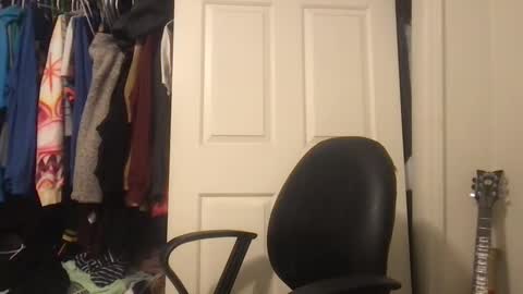 natetheexplorer online show from October 7, 2025, 6:21 am