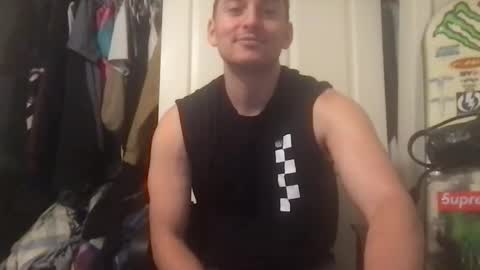 natetheexplorer online show from December 23, 2025, 2:53 am