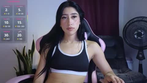 NATHALIA online show from March 25, 2026, 4:51 am