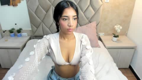 Snapshot of nath_quim chatting on January 28, 2025, 11:17 pm NATH QUIM online show from January 28, 2025, 11:17 pm