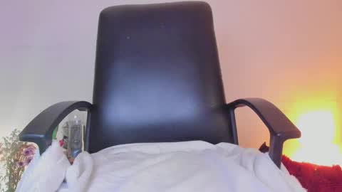 Nataly independent model dont forget to leave your like that will help me grow as a model online show from December 10, 2024, 3:41 am