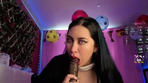 Snapshot of nathalie_zanettii chatting on June 11, 2026, 4:38 pm Nathalie online show from June 11, 2026, 4:38 pm
