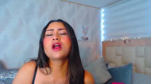 Nathalie Rose online show from March 1, 2026, 1:24 pm