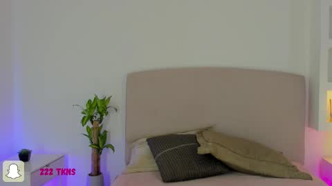 Snapshot of nathalyn05 chatting on March 3, 2026, 10:43 am NATHALY online show from March 3, 2026, 10:43 am