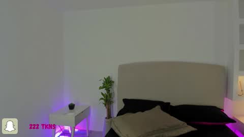 Snapshot of nathalyn05 chatting on March 5, 2026, 10:33 am NATHALY online show from March 5, 2026, 10:33 am