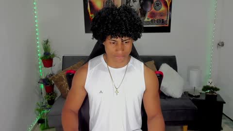 Snapshot of nathan_sexy247 chatting on February 6, 2025, 2:22 am Nathan online show from February 6, 2025, 2:22 am