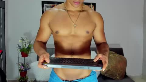 Snapshot of nathan_sexy247 chatting on September 20, 2025, 8:21 pm Nathan online show from September 20, 2025, 8:21 pm