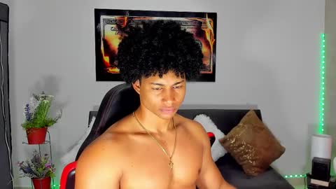 Snapshot of nathan_sexy247 chatting on October 14, 2025, 11:11 am Nathan online show from October 14, 2025, 11:11 am