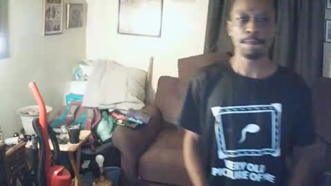 nathanbutler0 online show from April 18, 2026, 6:06 am