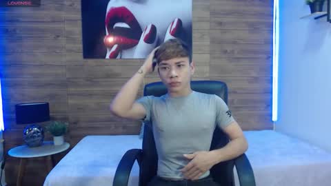 nathanclay online show from February 4, 2026, 3:34 am