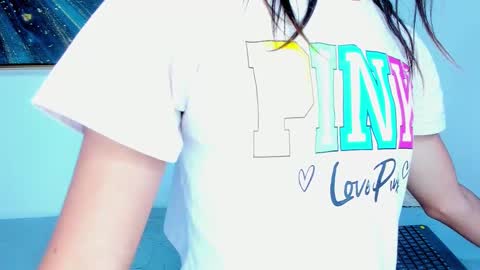 Snapshot of nati_sm chatting on March 12, 2025, 12:26 pm Nati online show from March 12, 2025, 12:26 pm