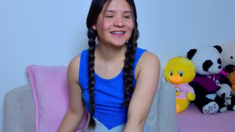 Naty  online show from October 23, 2025, 11:14 pm