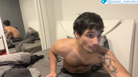 native_boy2 online show from June 5, 2026, 7:03 am