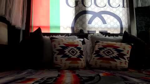 Snapshot of nativeboi22 chatting on February 9, 2025, 9:28 pm Haven online show from February 9, 2025, 9:28 pm