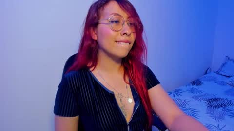 Snapshot of natt15 chatting on October 15, 2025, 8:20 pm Natalia online show from October 15, 2025, 8:20 pm