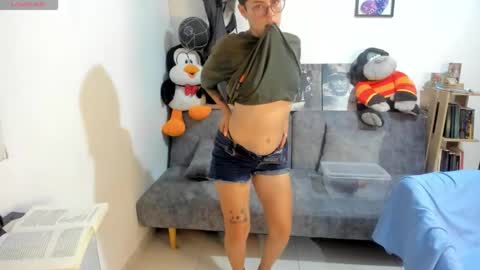 Snapshot of natt_op chatting on October 23, 2025, 12:21 am natt_op online show from October 23, 2025, 12:21 am