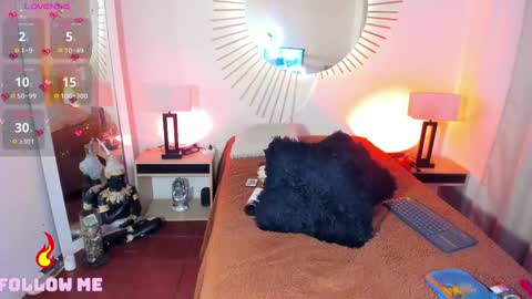 andrea Instagram..natta smithh online show from February 18, 2025, 5:31 am