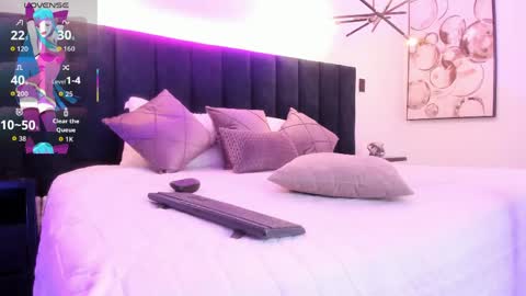 nattashaa online show from April 1, 2026, 1:41 pm