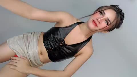 Nathalie smith online show from May 9, 2026, 2:11 pm