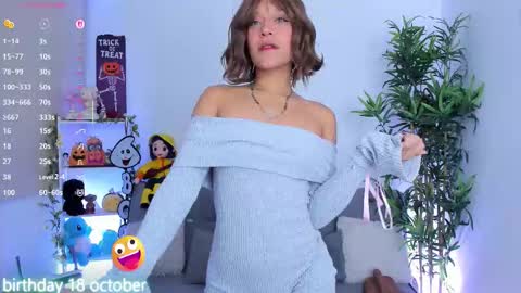Snapshot of natty_romanof_1 chatting on October 16, 2025, 10:38 am natty online show from October 16, 2025, 10:38 am