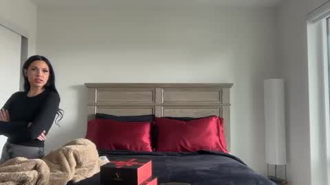 NATTY FIERROS online show from March 4, 2026, 9:32 pm