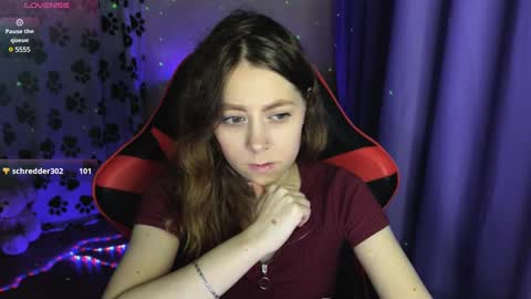 Snapshot of natural_babe666 chatting on December 17, 2024, 3:17 am natural_babe666 online show from December 17, 2024, 3:17 am