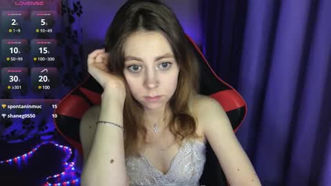 Snapshot of natural_babe666 chatting on December 18, 2024, 4:09 am natural_babe666 online show from December 18, 2024, 4:09 am