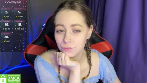 Snapshot of natural_babe666 chatting on October 6, 2025, 1:36 am natural_babe666 online show from October 6, 2025, 1:36 am