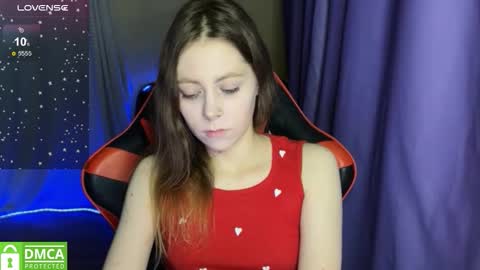 Snapshot of natural_babe666 chatting on October 21, 2025, 7:36 pm natural_babe666 online show from October 21, 2025, 7:36 pm